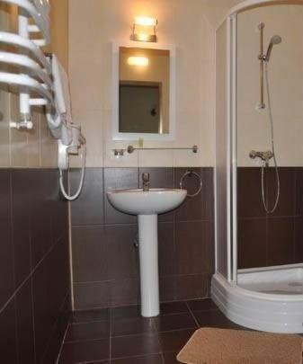 100 Metriv Vid Vytyagu Hotel Буковел Стая снимка